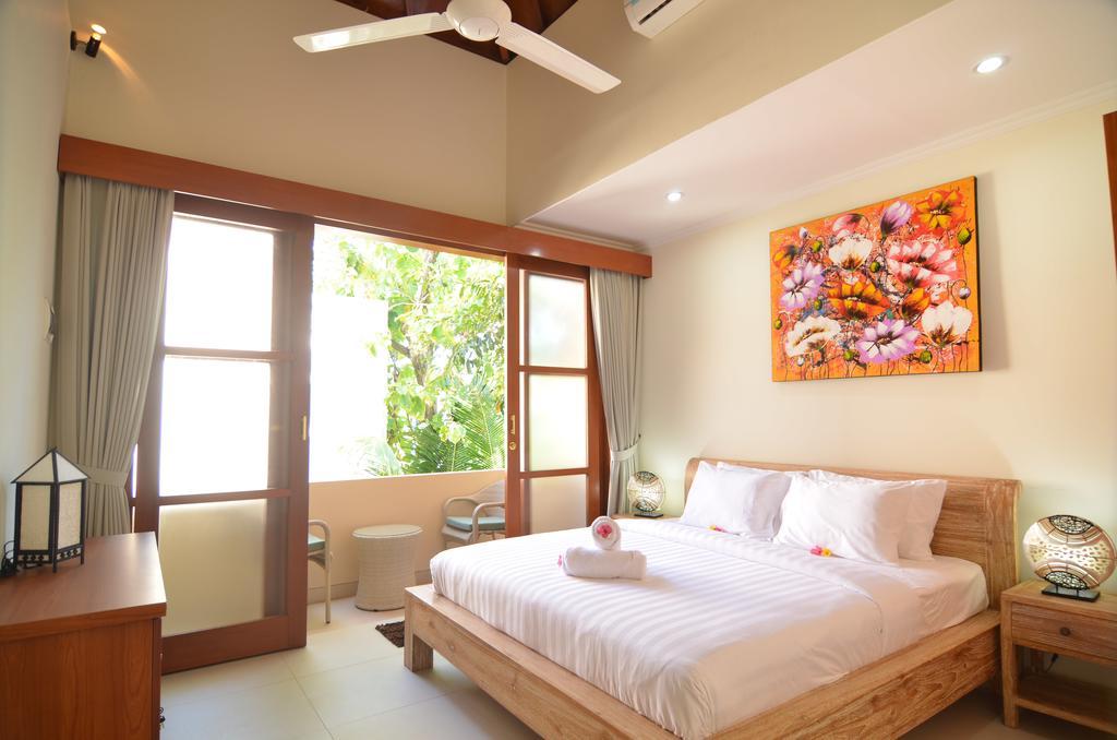 Villa Ngetis Sanur Exterior foto